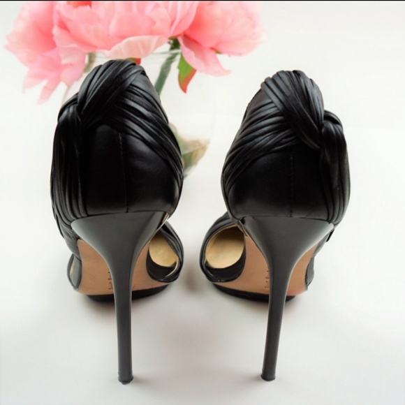 Heels - Picture 4 of 5